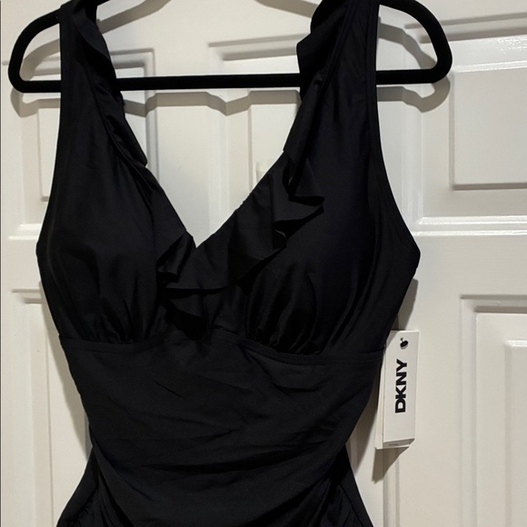 DKNY black ruffle trim ruched front UPF 40+ one piece swimsuit - Picture 2 of 5